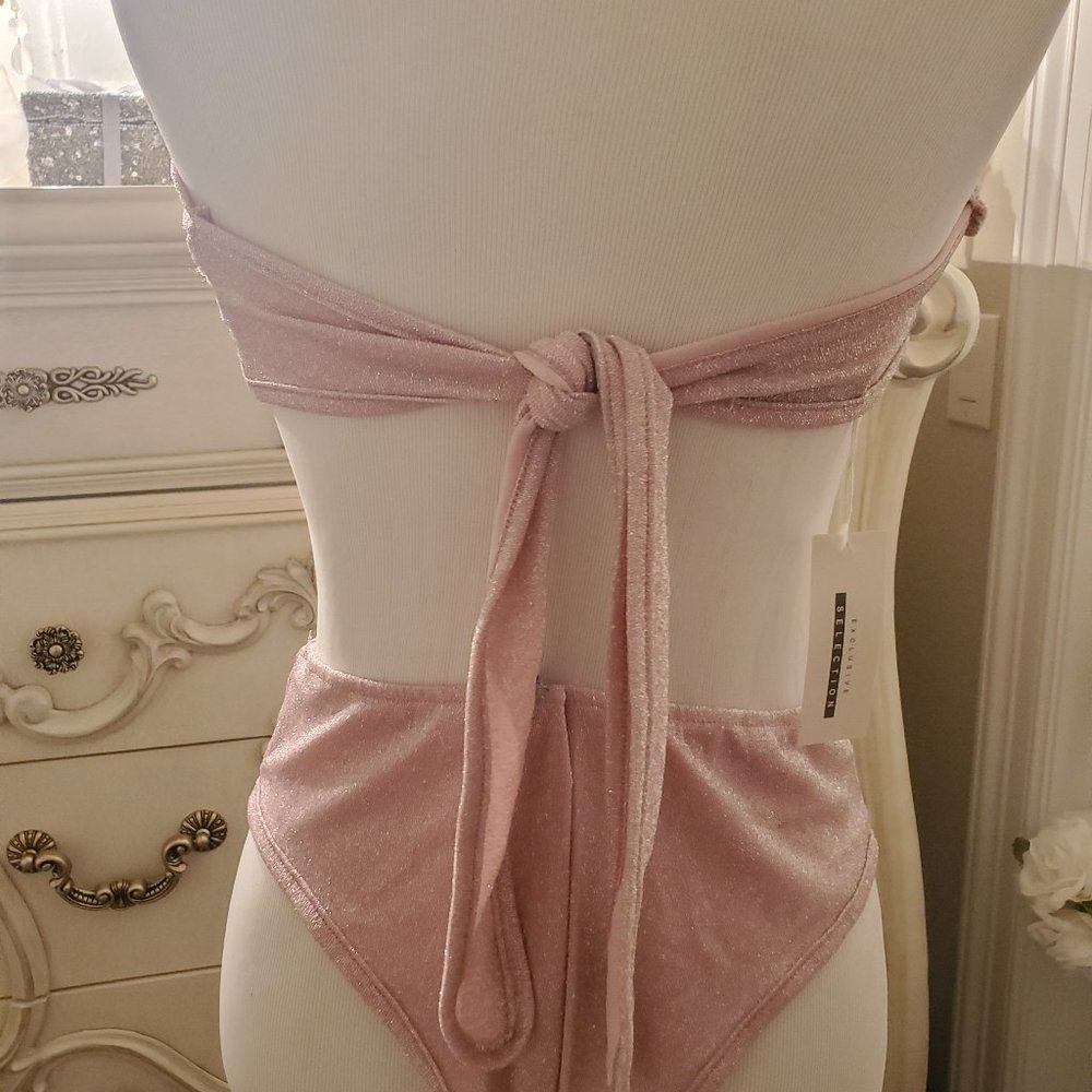 Bikini Set - Picture 3 of 3